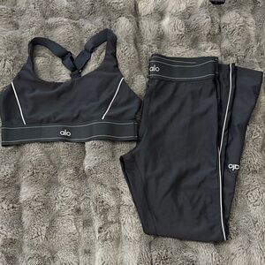 ALO Yoga Black Sports Bra and Leggings Set